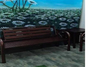 White daisy guest house